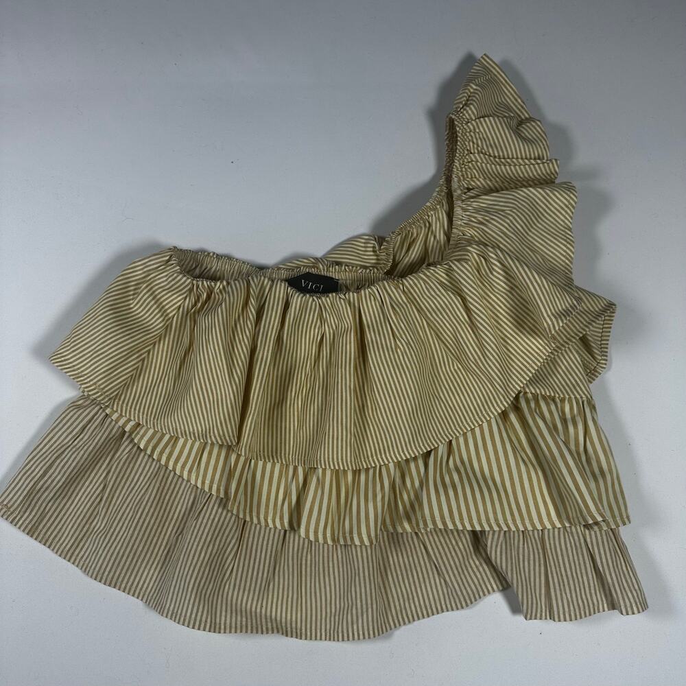 VICI Palermo Tiered One-Shoulder Ruffle Top SMALL